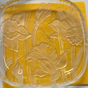 Clear Floral Glass Plate